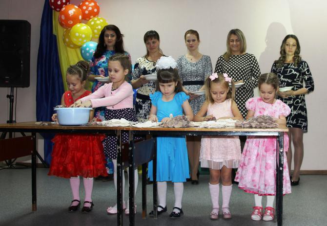 Районный фотоконкурс «НАШИ МАМЫ»